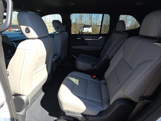 2026 GMC Acadia Elevation FWD