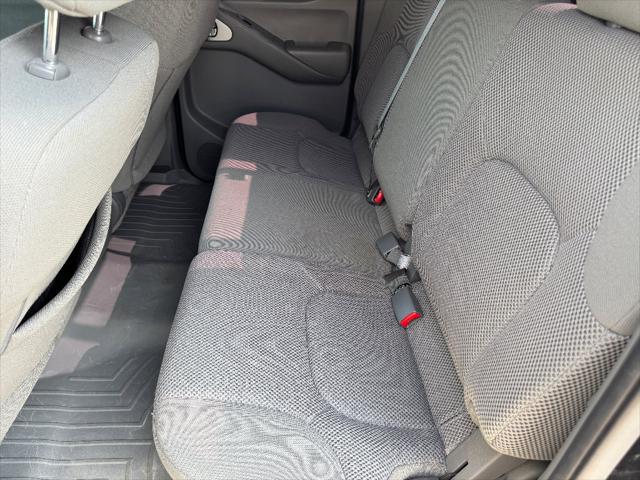 2021 Nissan Frontier Crew Cab SV 4x4