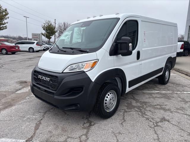 2026 Ram ProMaster Cargo Van Tradesman Low Roof 136" WB w/Pass Seat