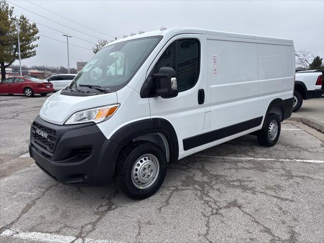 2026 Ram ProMaster Cargo Van Tradesman Low Roof 136" WB w/Pass Seat