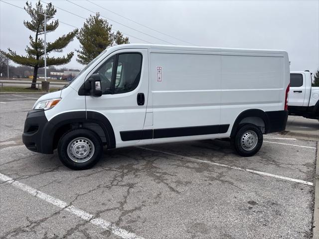 2026 Ram ProMaster Cargo Van Tradesman Low Roof 136" WB w/Pass Seat