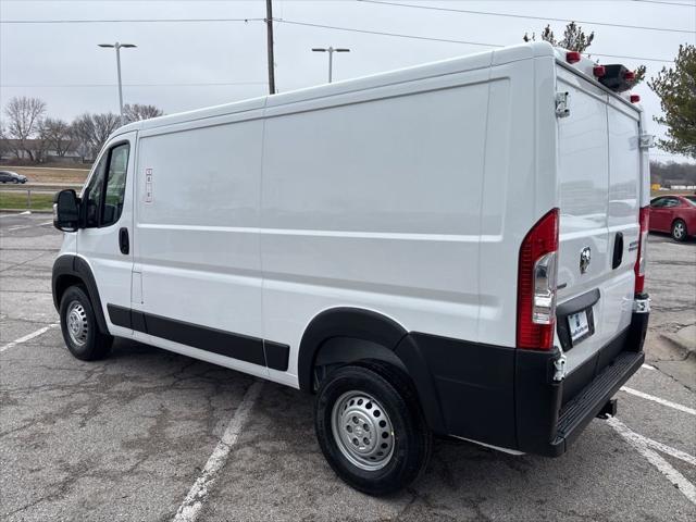 2026 Ram ProMaster Cargo Van Tradesman Low Roof 136" WB w/Pass Seat