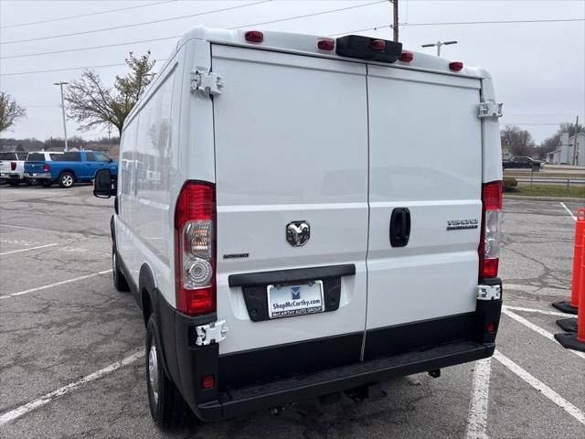 2026 Ram ProMaster Cargo Van Tradesman Low Roof 136" WB w/Pass Seat