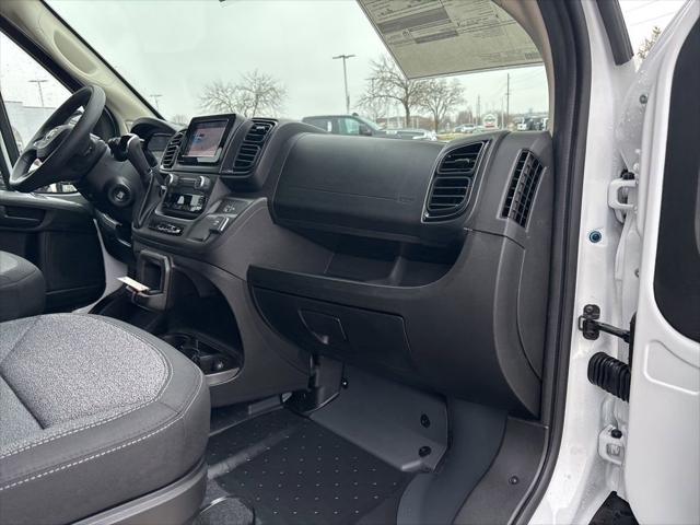 2026 Ram ProMaster Cargo Van Tradesman Low Roof 136" WB w/Pass Seat