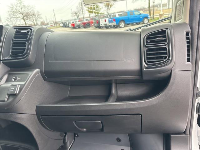 2026 Ram ProMaster Cargo Van Tradesman Low Roof 136" WB w/Pass Seat