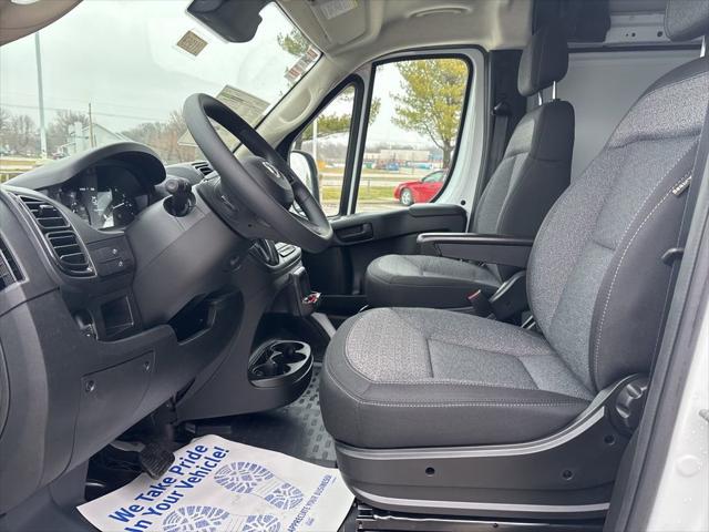 2026 Ram ProMaster Cargo Van Tradesman Low Roof 136" WB w/Pass Seat
