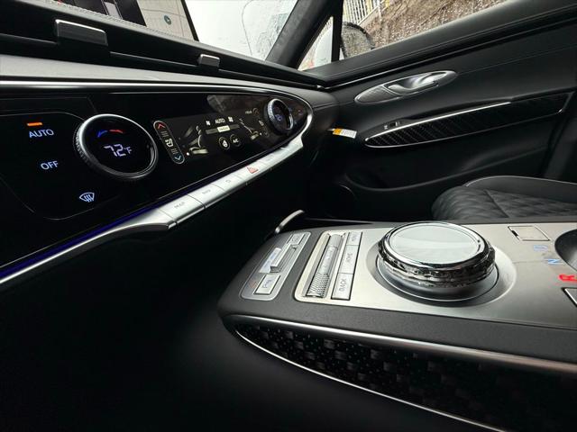 2025 Genesis GV70 3.5T AWD Sport