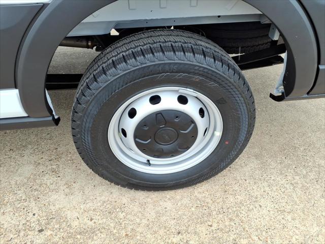 2026 Ford Transit Cargo Van MR CARGO RWD