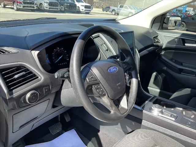 2023 Ford Edge SE