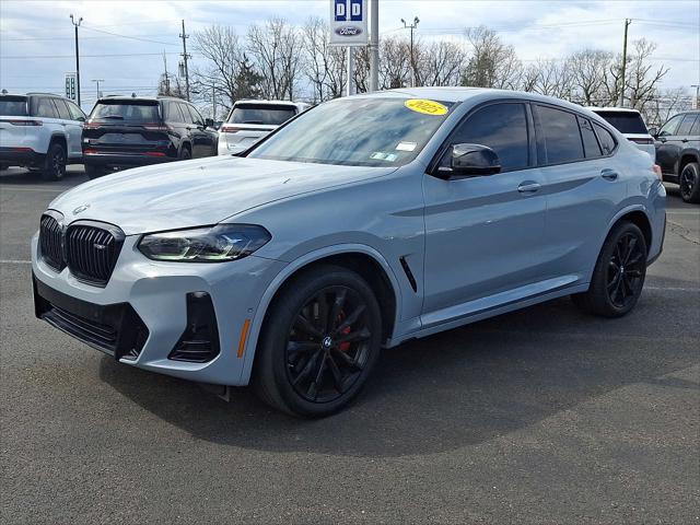 2025 BMW X4 M40i 2025 BMW X4 M40i