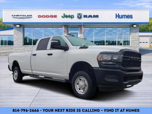 2024 RAM 2500 Tradesman Crew Cab 4x4 8 Box