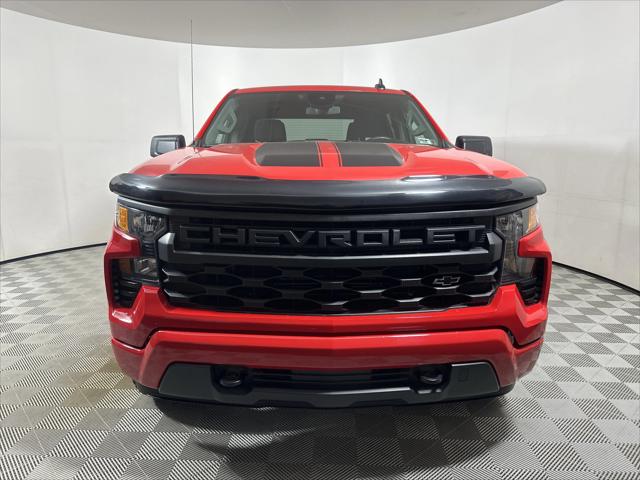 2023 Chevrolet Silverado 1500 4WD Crew Cab Short Bed Custom 2023 Chevrolet Silverado 1500 4WD Crew Cab Short Bed Custom