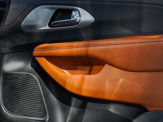 2026 Chrysler Pacifica Pinnacle AWD