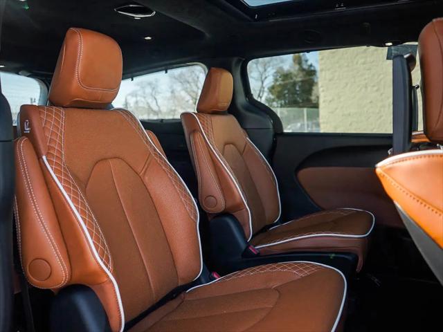 2026 Chrysler Pacifica Pinnacle AWD