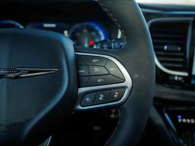 2026 Chrysler Pacifica Pinnacle AWD