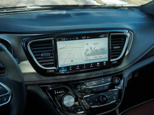 2026 Chrysler Pacifica Pinnacle AWD