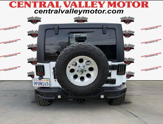 2016 Jeep Wrangler Unlimited Sahara