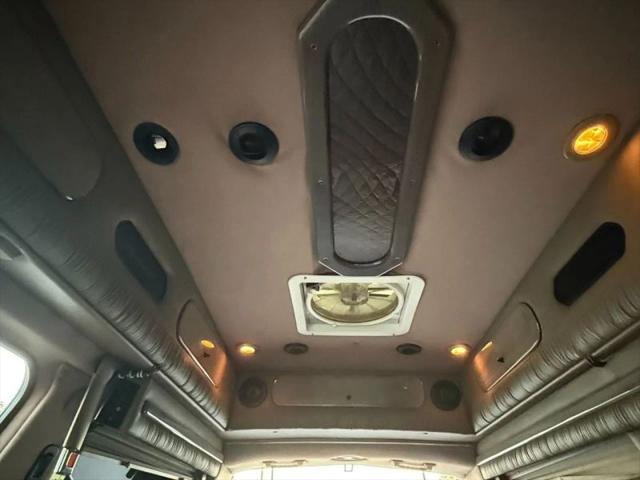 2002 GMC Savana Standard