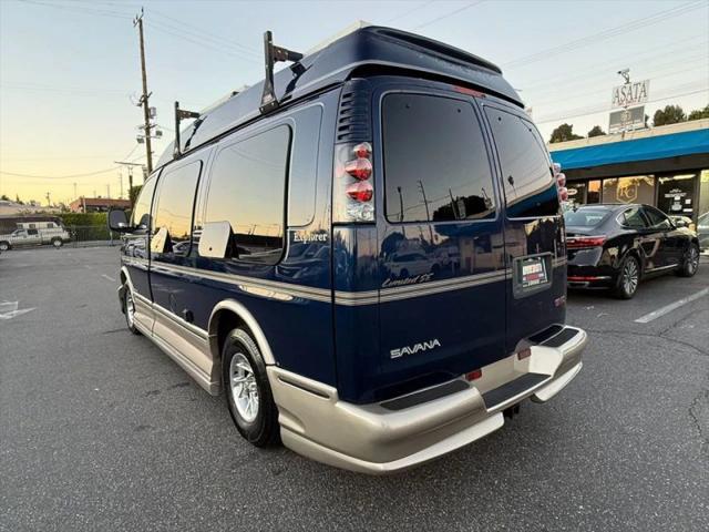 2002 GMC Savana Standard