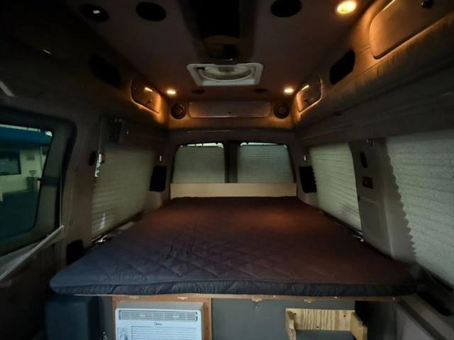 2002 GMC Savana Standard