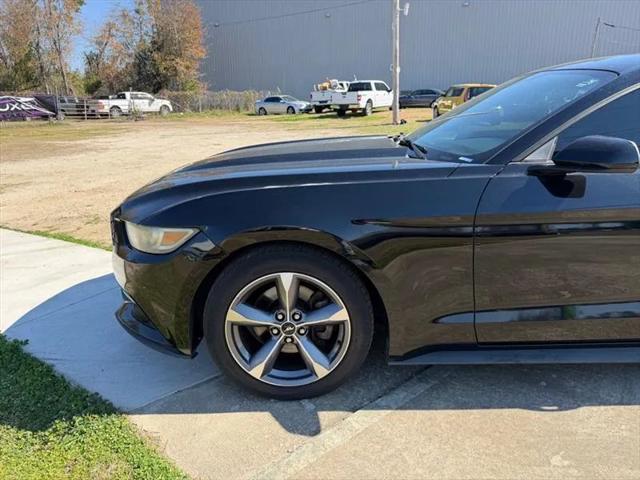 2016 Ford Mustang V6