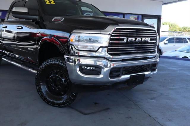 2022 Ram 3500 Laramie Crew Cab 4x4 8' Box
