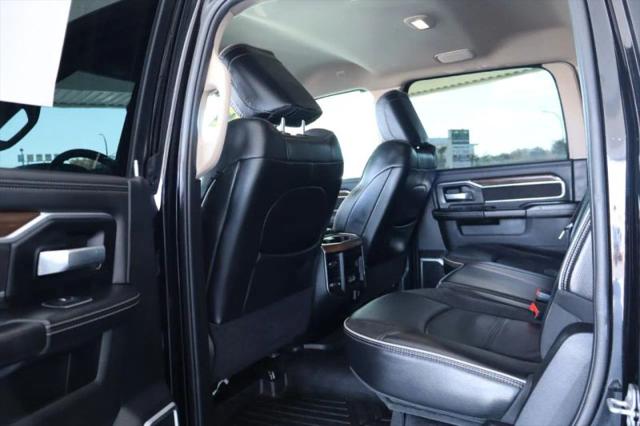 2022 Ram 3500 Laramie Crew Cab 4x4 8' Box