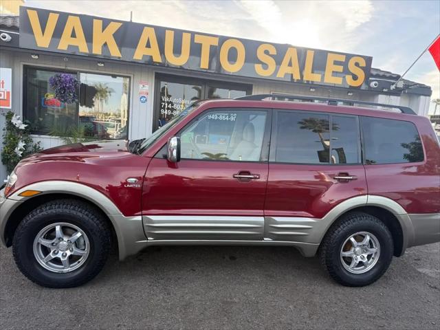 2001 Mitsubishi Montero Limited
