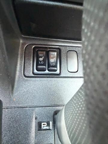 2001 Mitsubishi Montero Limited
