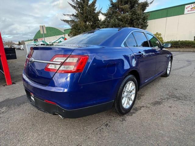 2014 Ford Taurus SE