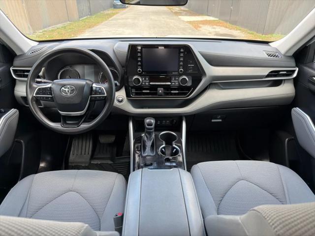 2022 Toyota Highlander L