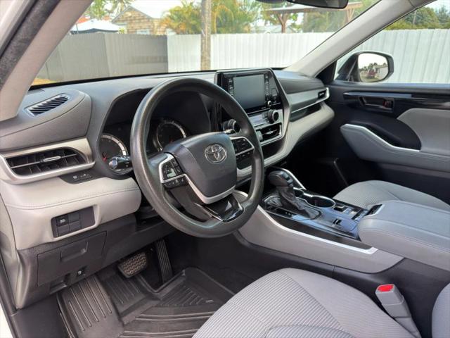 2022 Toyota Highlander L