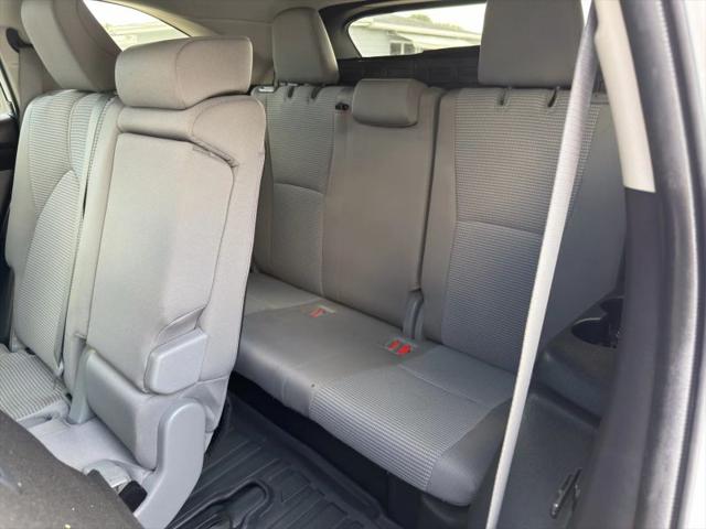 2022 Toyota Highlander L