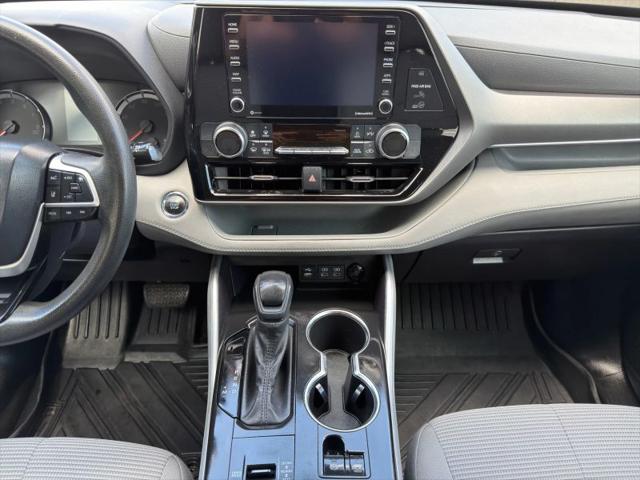 2022 Toyota Highlander L