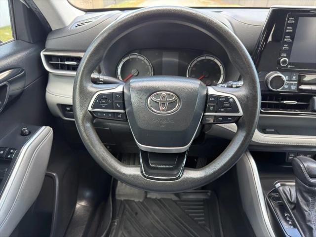 2022 Toyota Highlander L