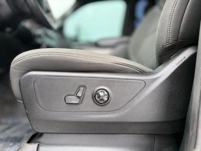 2019 Ram 1500 Big Horn/Lone Star Crew Cab 4x4 5'7" Box