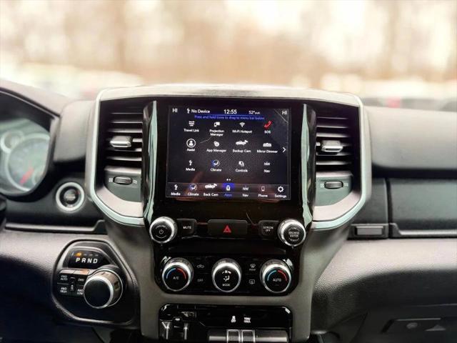2019 Ram 1500 Big Horn/Lone Star Crew Cab 4x4 5'7" Box