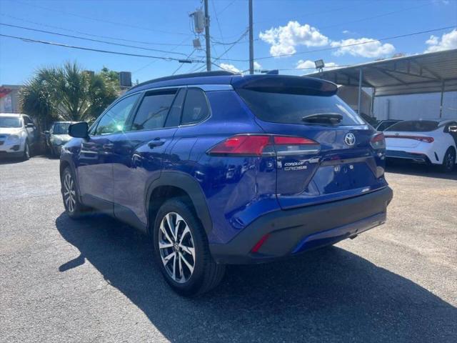 2024 Toyota Corolla Cross XLE