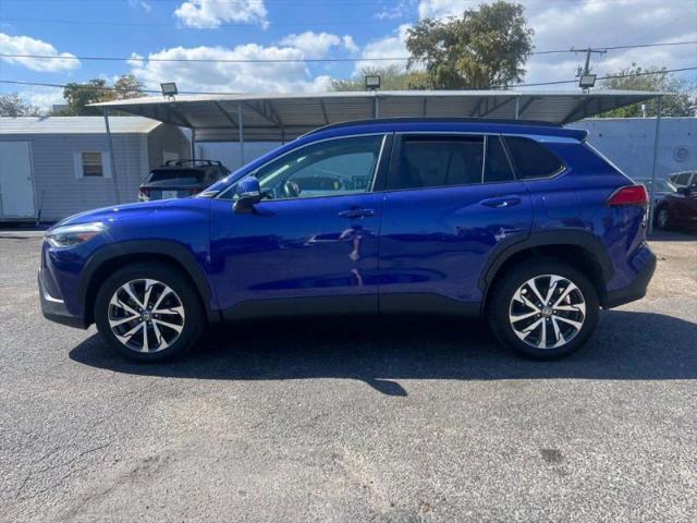2024 Toyota Corolla Cross XLE