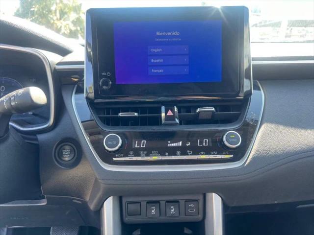 2024 Toyota Corolla Cross XLE