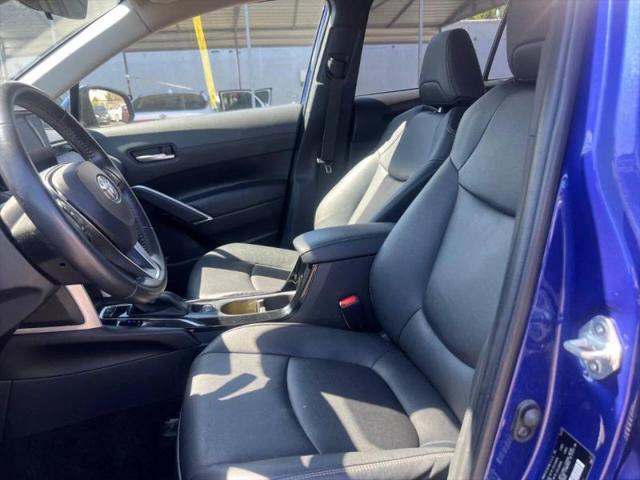 2024 Toyota Corolla Cross XLE