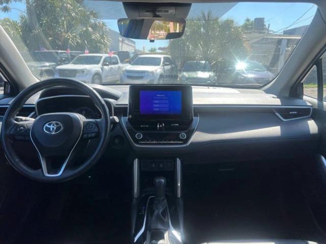 2024 Toyota Corolla Cross XLE