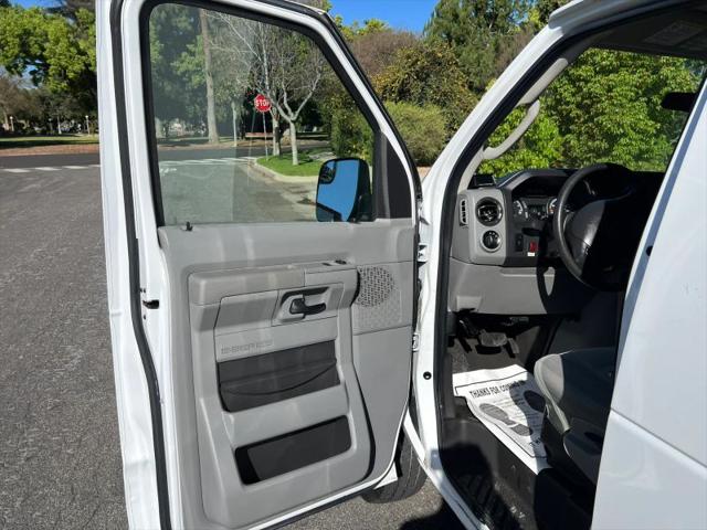 2013 Ford E-150 Base