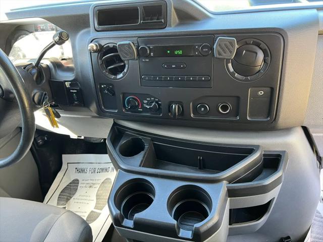 2013 Ford E-150 Base