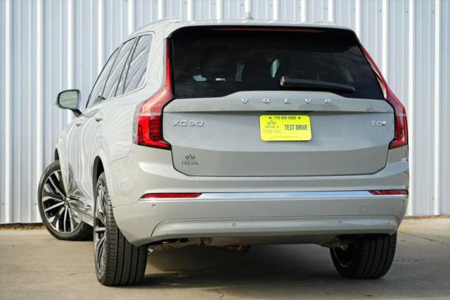 2025 Volvo XC90 Plug-In Hybrid T8 Plus 7-Seater