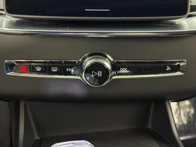 2025 Volvo XC90 Plug-In Hybrid T8 Plus 7-Seater