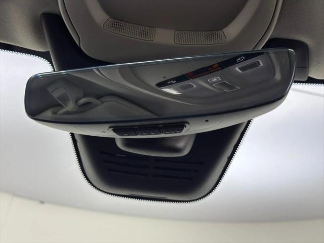 2025 Volvo XC90 Plug-In Hybrid T8 Plus 7-Seater