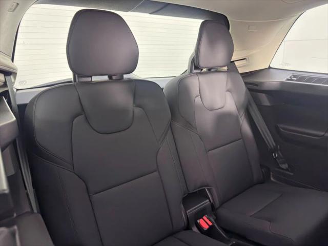2025 Volvo XC90 Plug-In Hybrid T8 Plus 7-Seater
