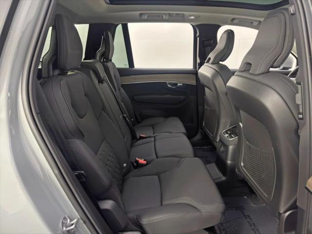 2025 Volvo XC90 Plug-In Hybrid T8 Plus 7-Seater