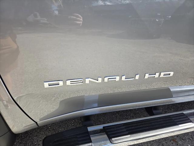 2026 GMC Sierra 2500HD Crew Cab, Standard Bed, Denali, 4WD